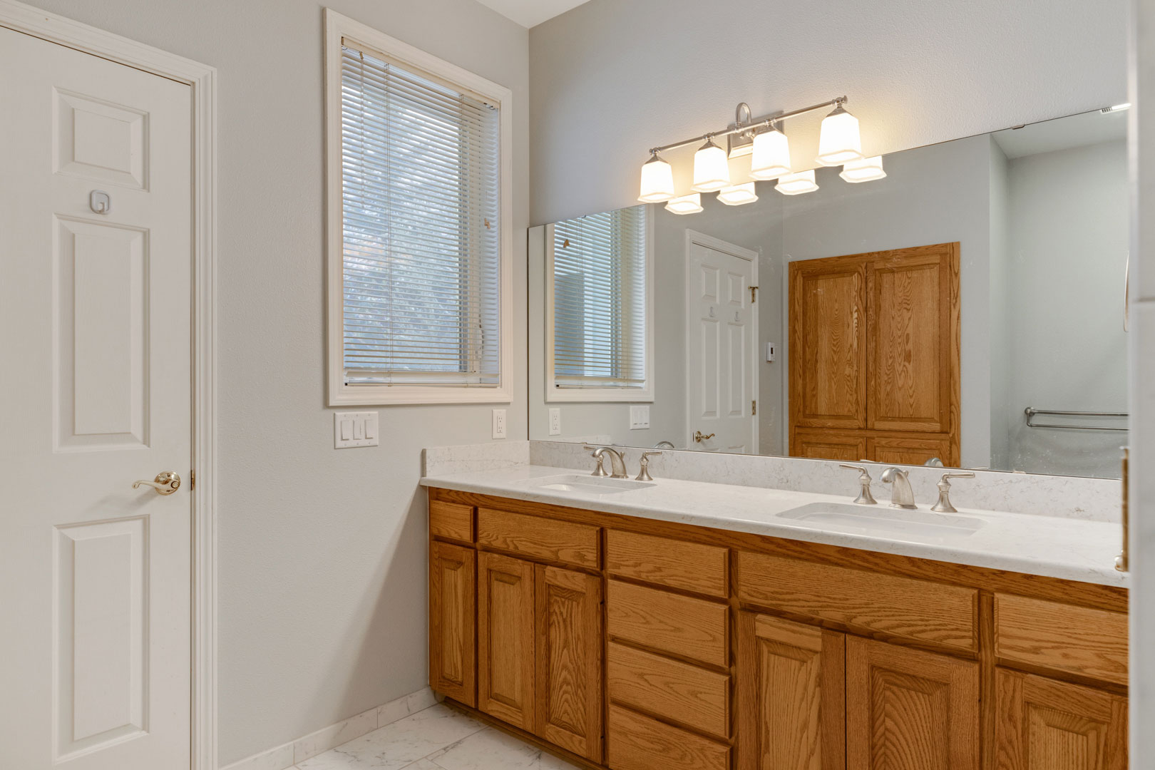 bath remodel - Henderer Design + Build, Corvallis OR