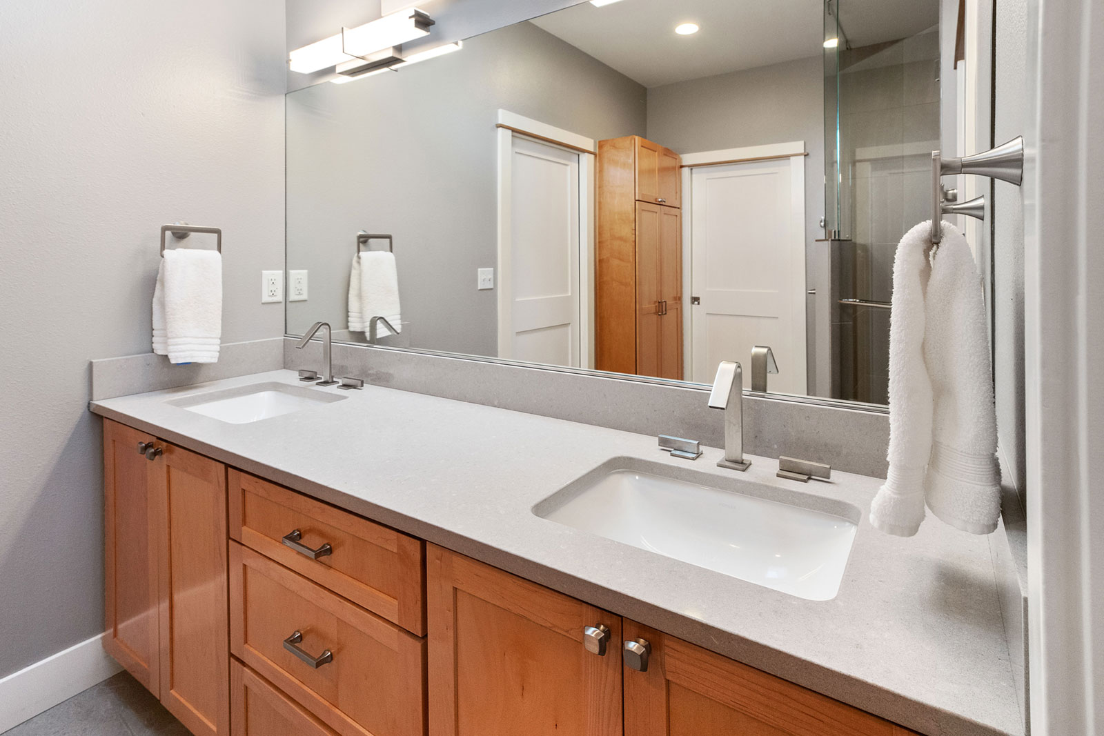 home, bathroom remodel - Henderer Design + Build, Corvallis OR